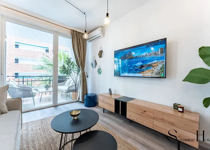 Perfect Stylish 1 Bedroom Getaway *